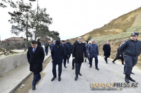 İcra başçısı Bakıdakı sürüşmə zonasında - FOTO