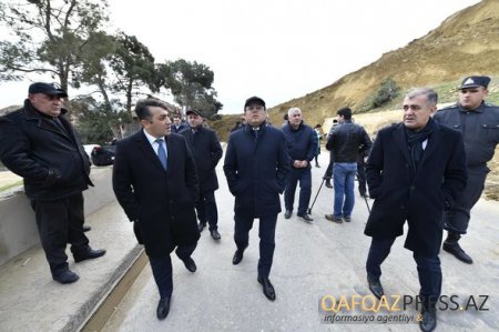 İcra başçısı Bakıdakı sürüşmə zonasında - FOTO