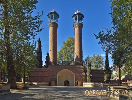 Gəncədə məsciddən “Quran” oğurlandı