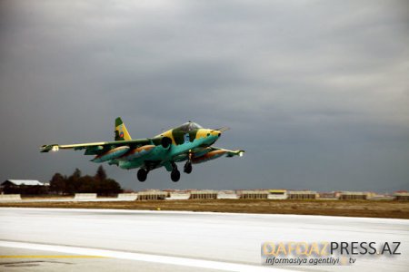 Müdafiə Nazirliyi: “Su-25 təyyarəmiz vurulmayıb”